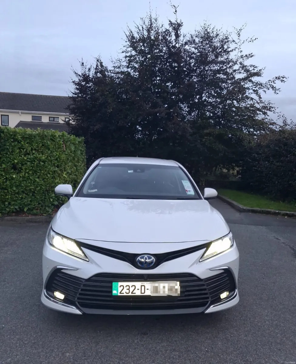 Image 2 of 10