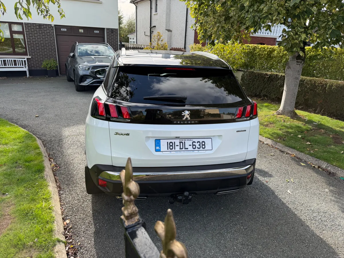 2018 Peugeot 3008 GT line F.S.H - Image 6