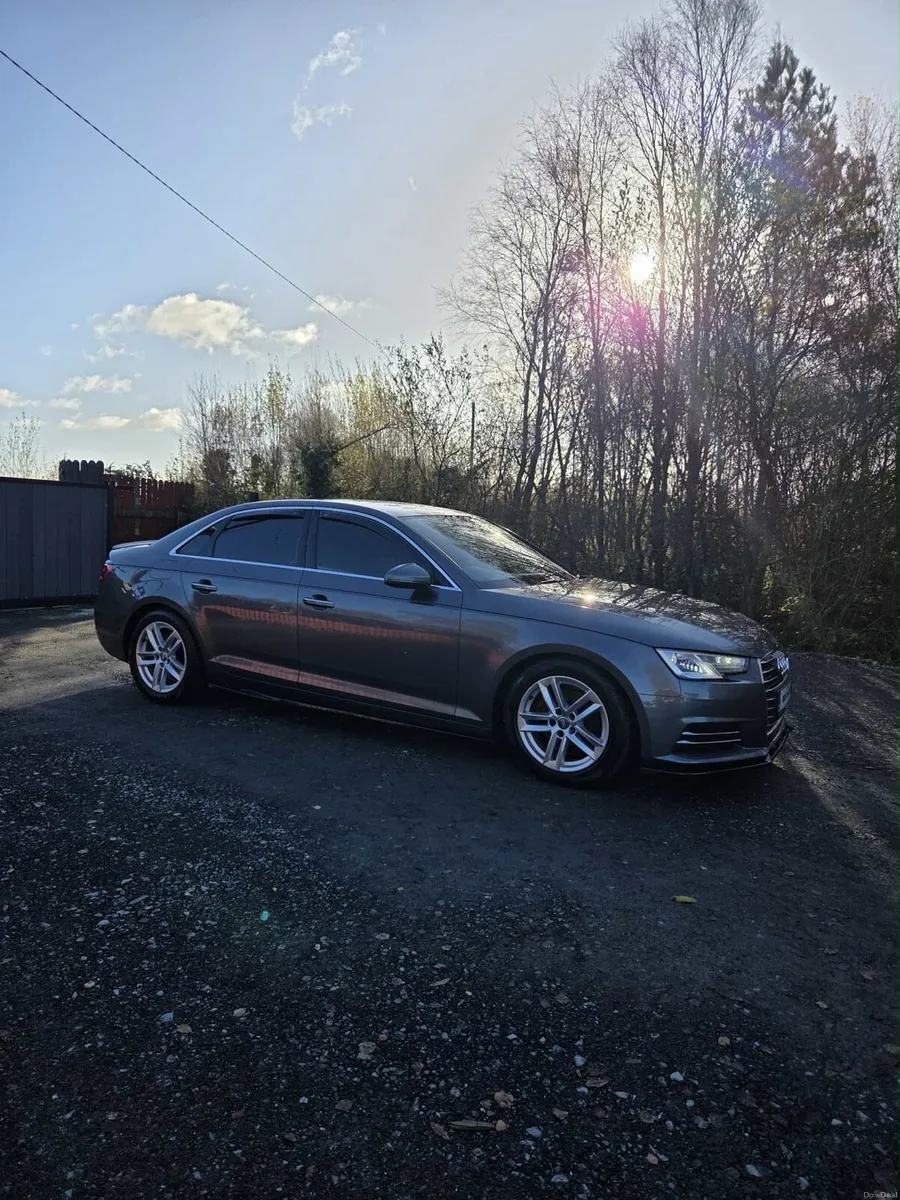 Audi A4 - Image 1