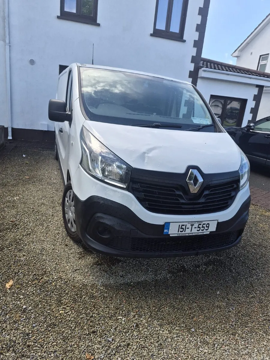 Renault Trafic 2015 - Image 5