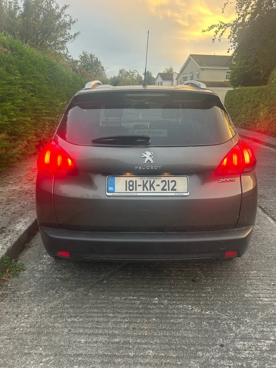 2018 Peugeot 2008 - Image 5