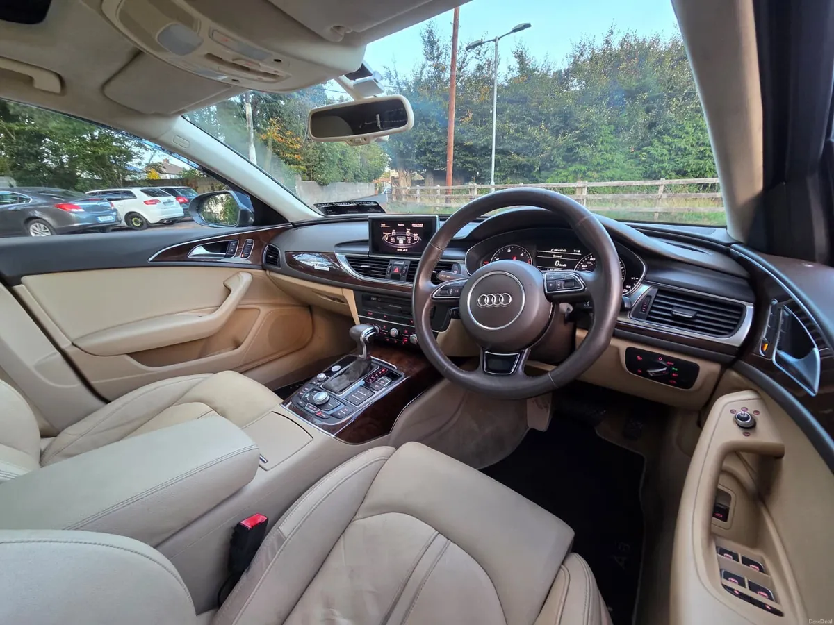 Audi A6 2012 - Image 2