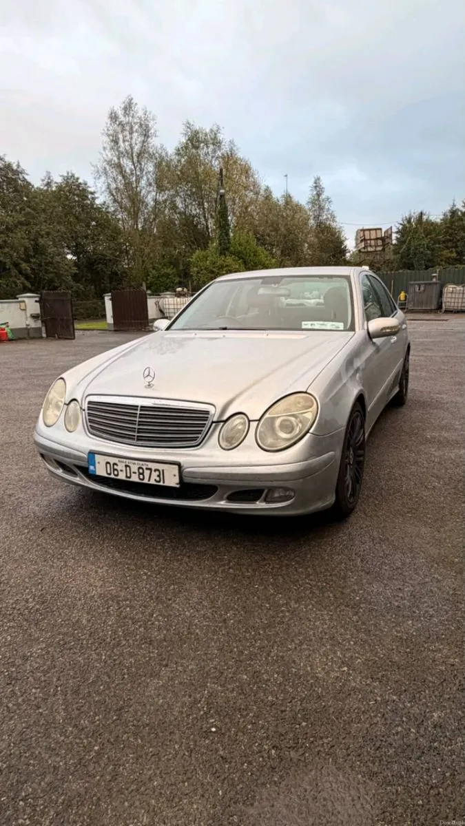 Mercedes e class - Image 1