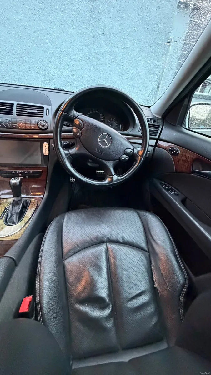 Mercedes e class - Image 3