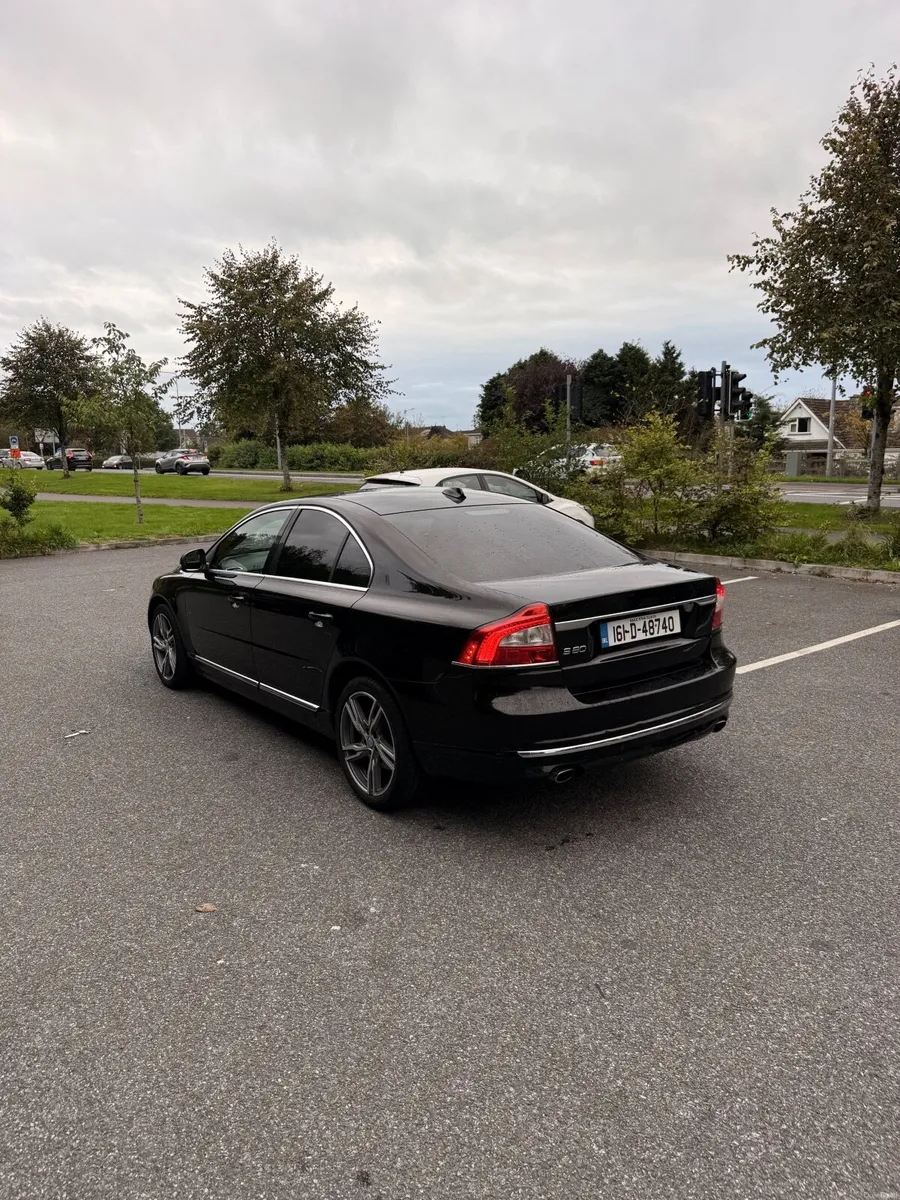 Volvo S80 Luxury high spec - Image 3