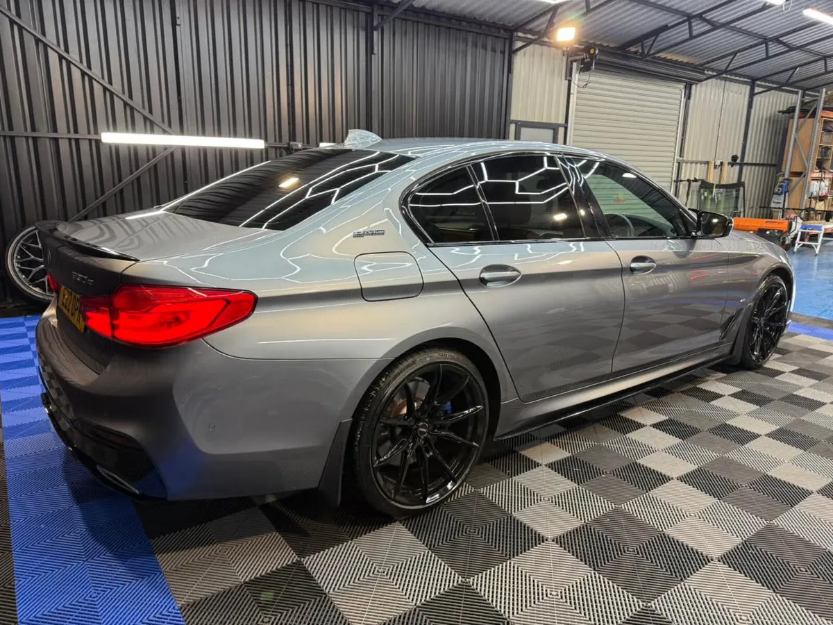 BMW 5-Series 530E Msport 2018 Fully Kitted - Image 3