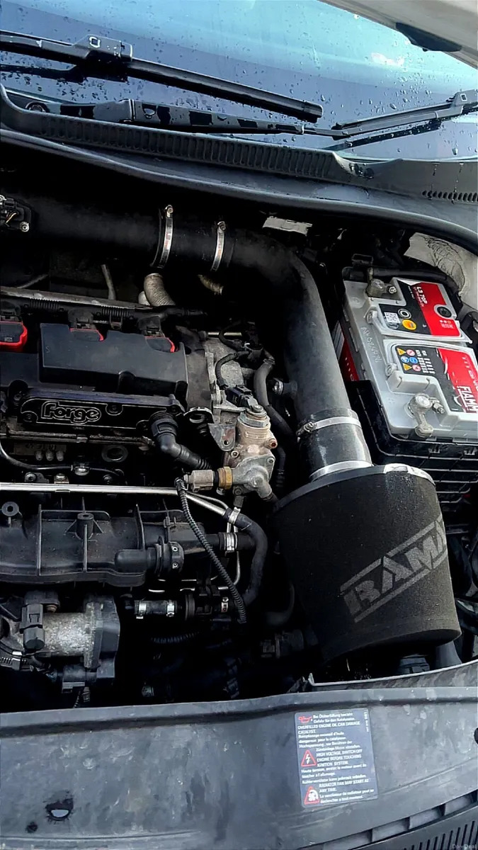 Volkswagen Golf  GTI 2008 - Image 3