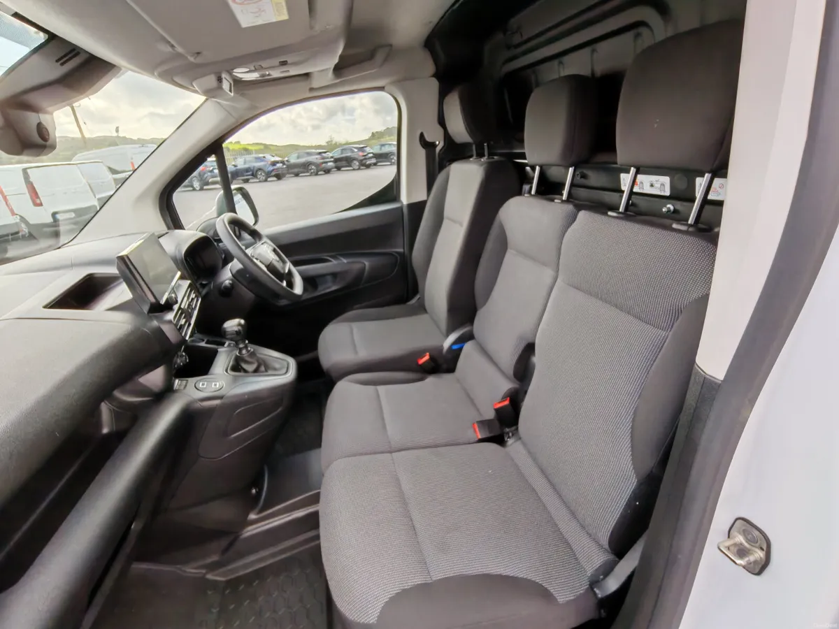 Citroen Berlingo 2025 - Image 3