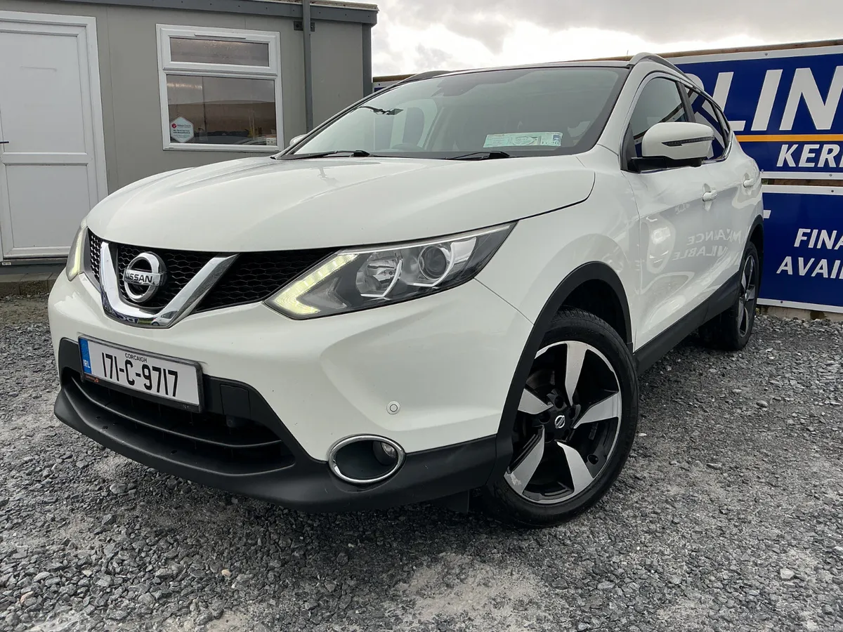 NISSAN QASHQAI 1.6 DIESEL LEATHER PANORAMIC ROOF - Image 2