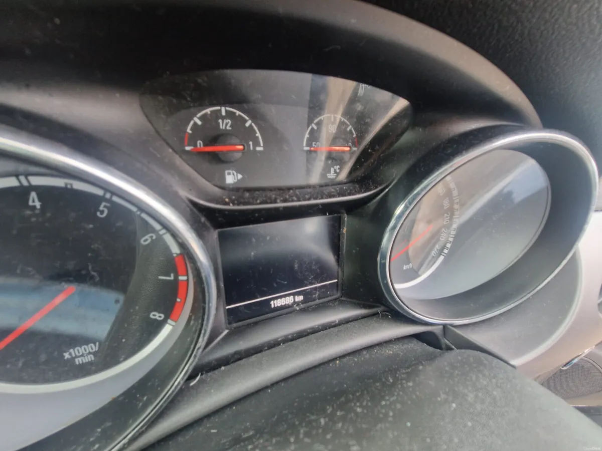 Opel Astra 2016 - Image 5