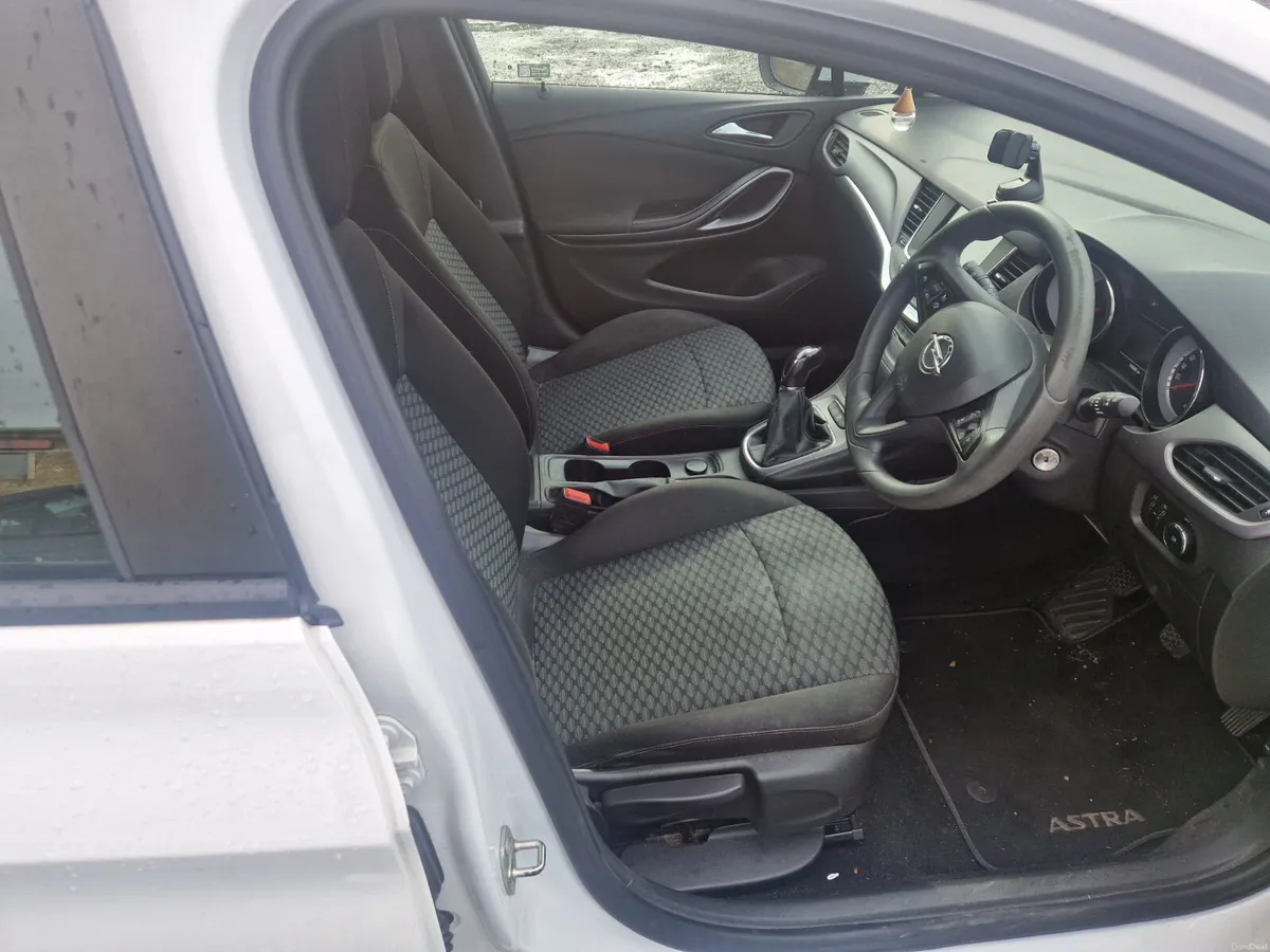 Opel Astra 2016 - Image 6