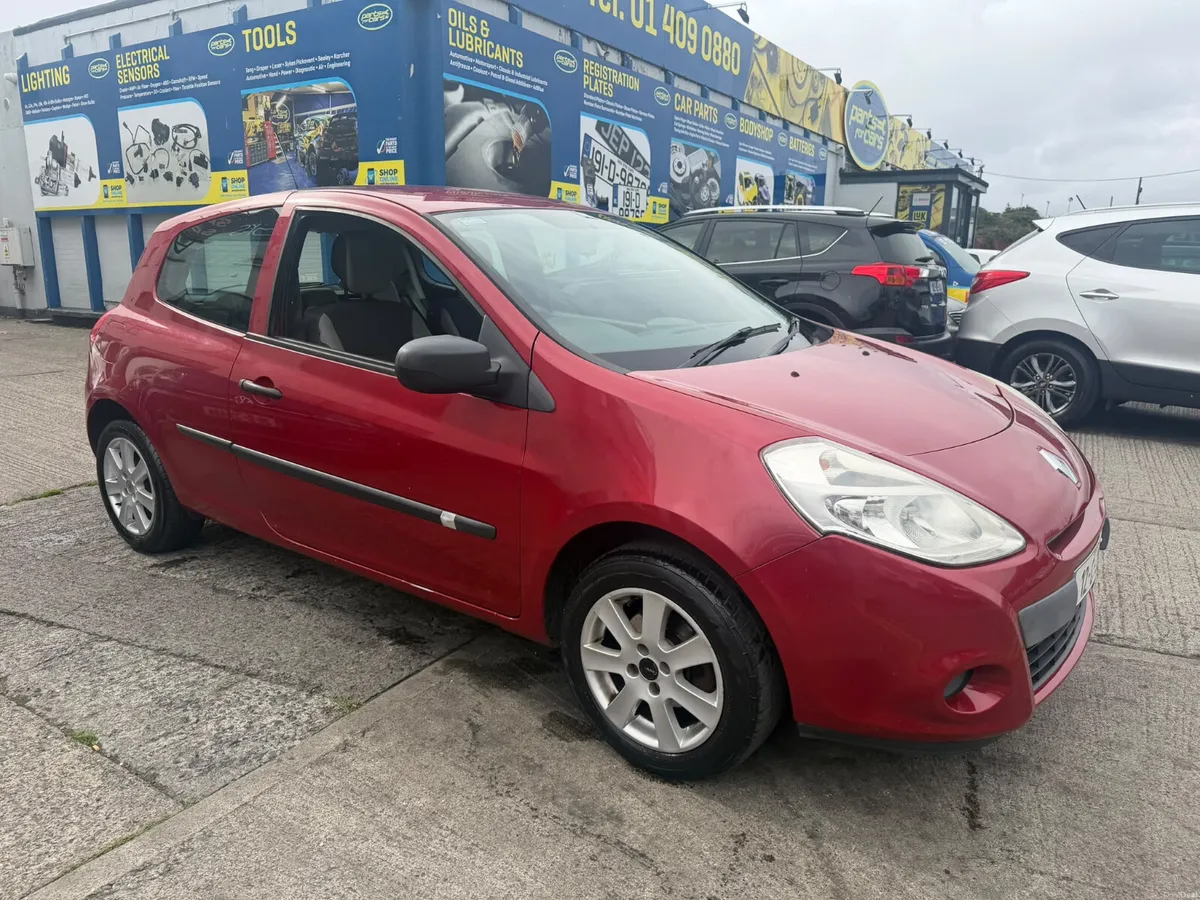 Renault Clio 2012 Low Mileage - Image 6