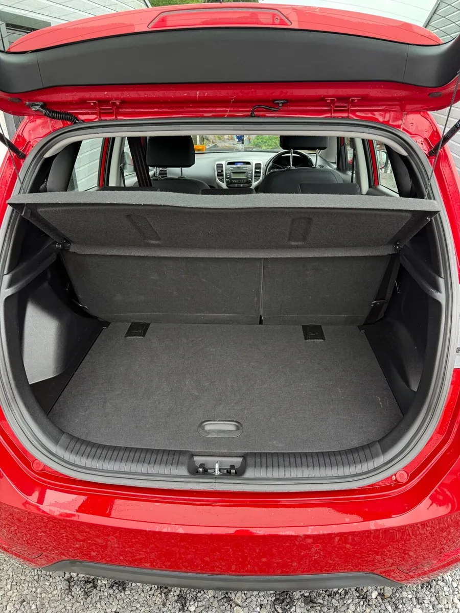 Hyundai ix20 Diesel 2016 - Image 6