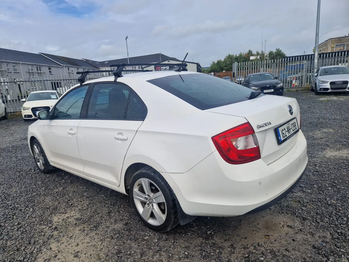 Skoda Rapid 2016 - Image 4