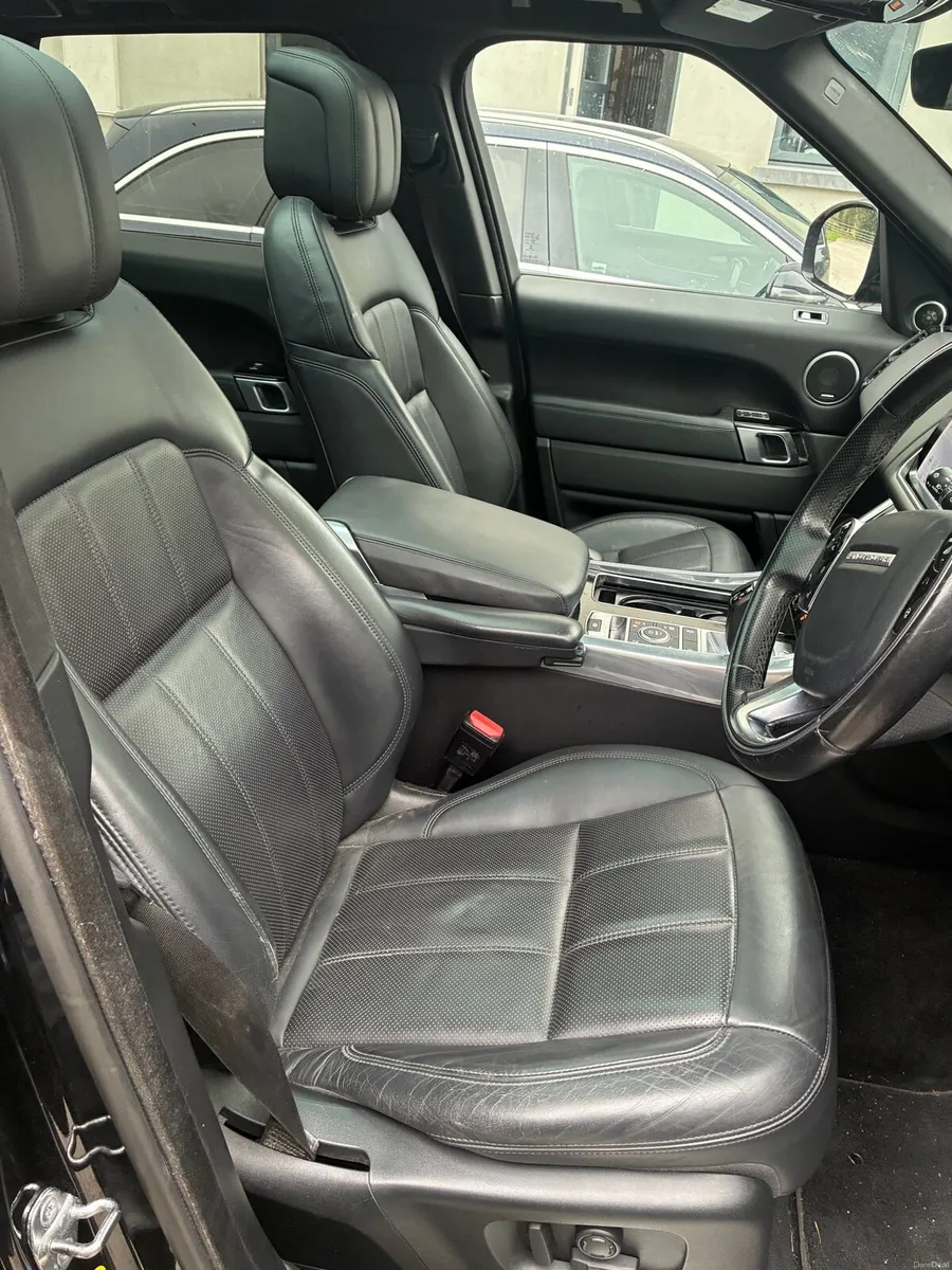 Range Rover Sport - Image 3