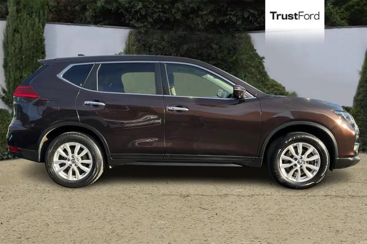 Nissan X-Trail 1.7 dCi Acenta Premium 5dr - Image 3