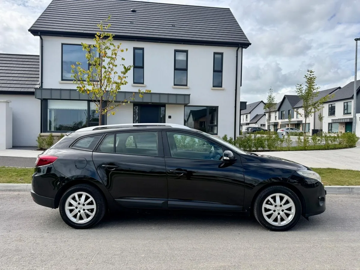 Renault Megane 🔥NEW NCT🔥 - Image 4
