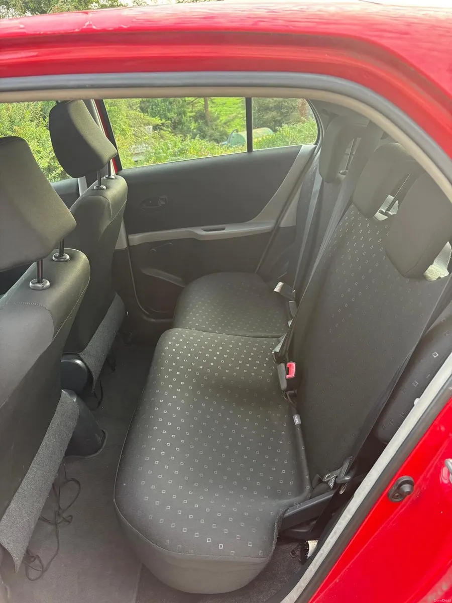 Car - Image 5