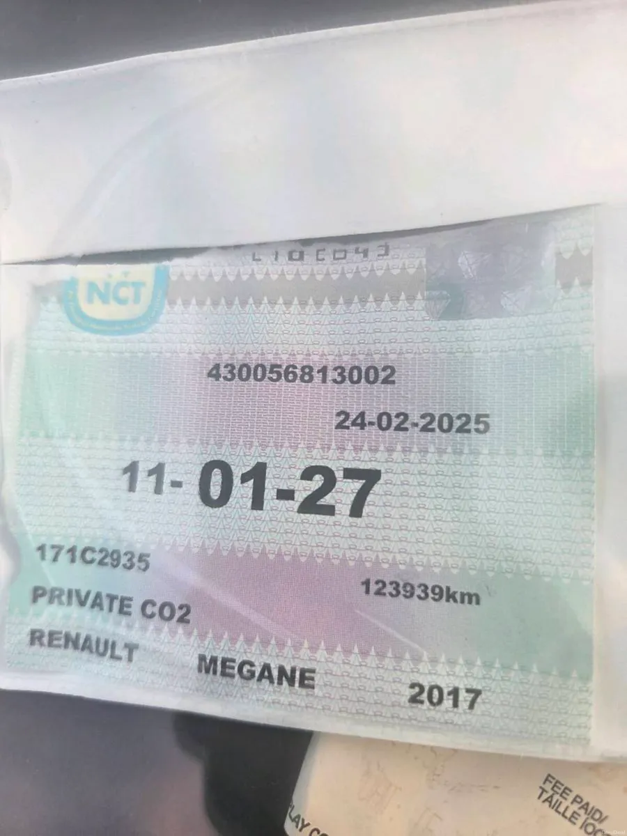 2017 Renault Mégane Grand Coupé 1.6 dCi | 160,000k - Image 2