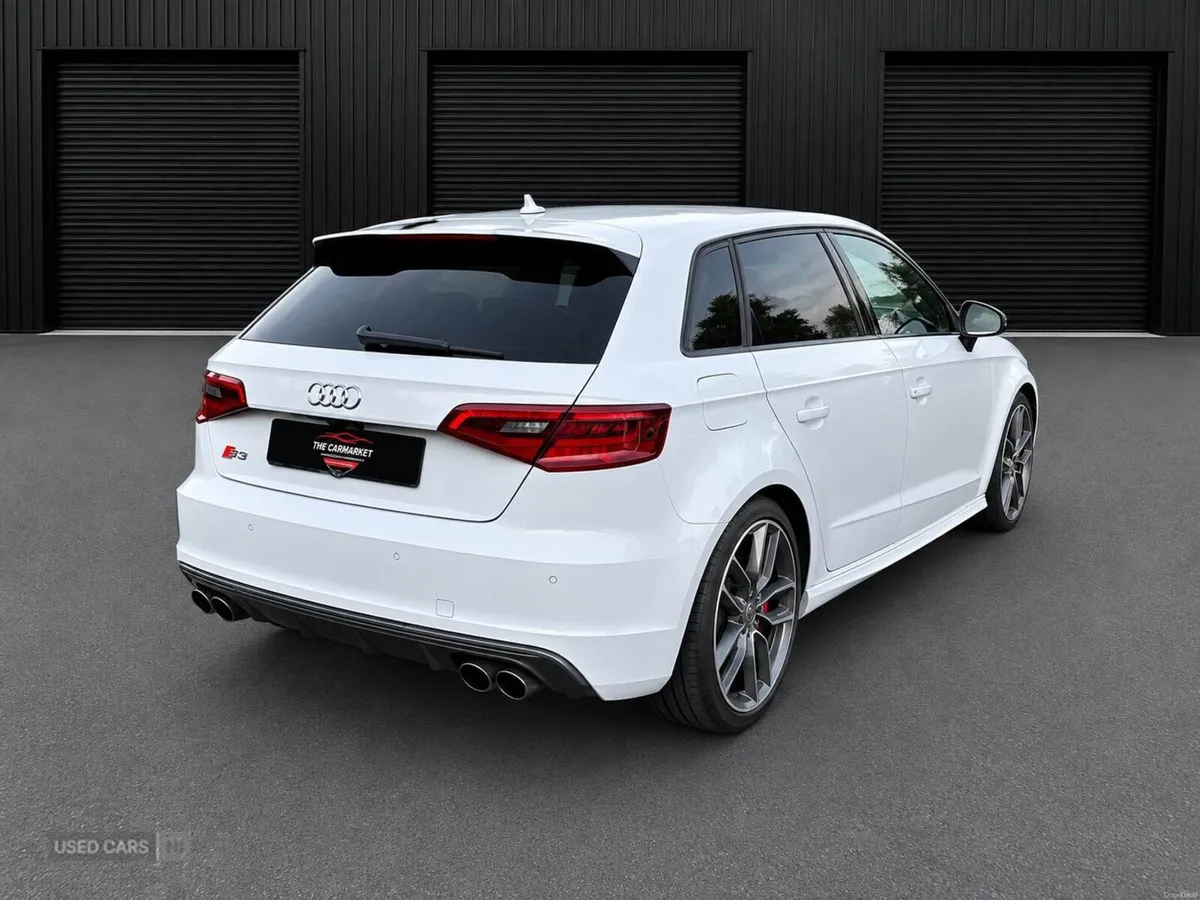 Audi S3 2.0 TFSI Sportback S Tronic quattro Euro 6 - Image 3