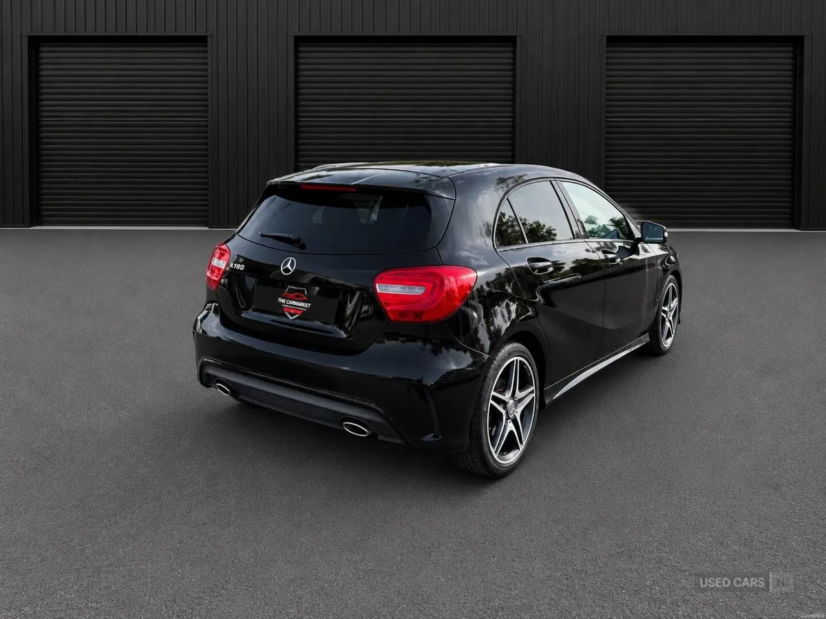 Mercedes-Benz A-Class 1.6 A180 AMG Line 7G-DCT Eur - Image 4