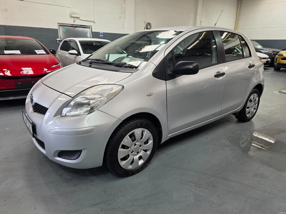 Toyota Yaris 2010 Low Mileage - Image 3
