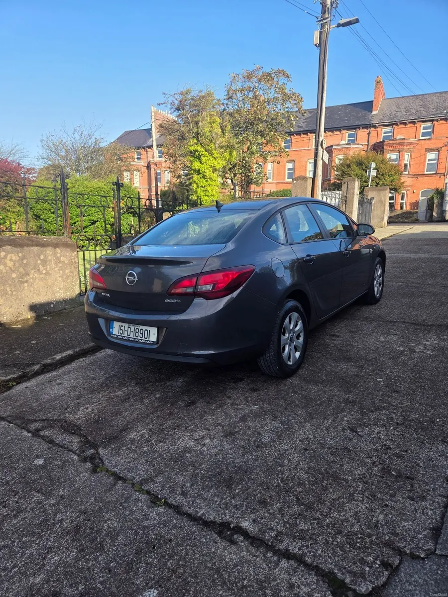 151 Opel Astra 1.6CDTI. Immaculate  Nct& Tax - Image 6