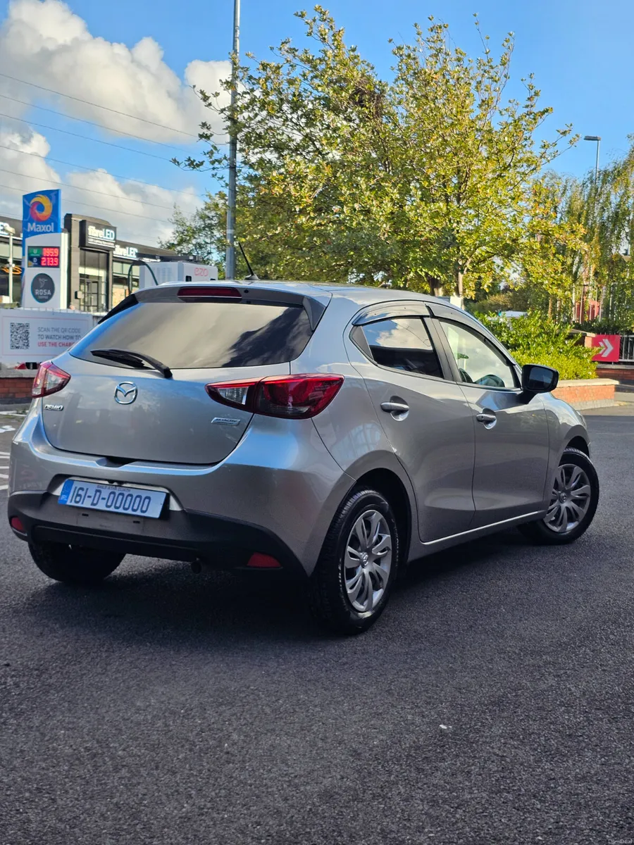 Mazda Demio Automatic 1.3 - Image 3