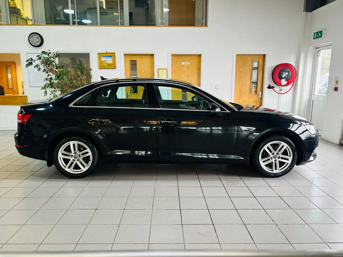 Audi A4 2016 - Image 5