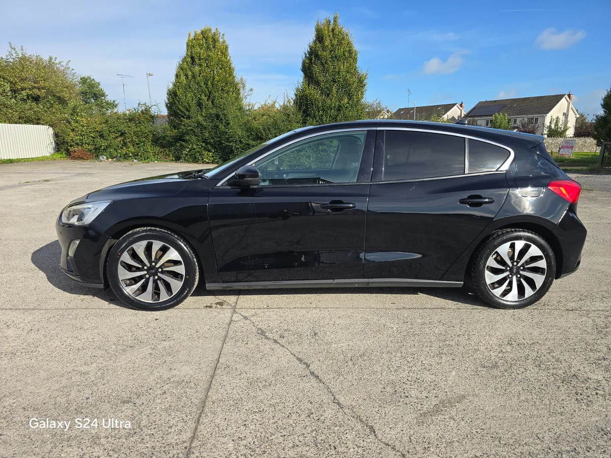 Ford Focus 1.5 tdci 120ph New Model  182 - Image 4