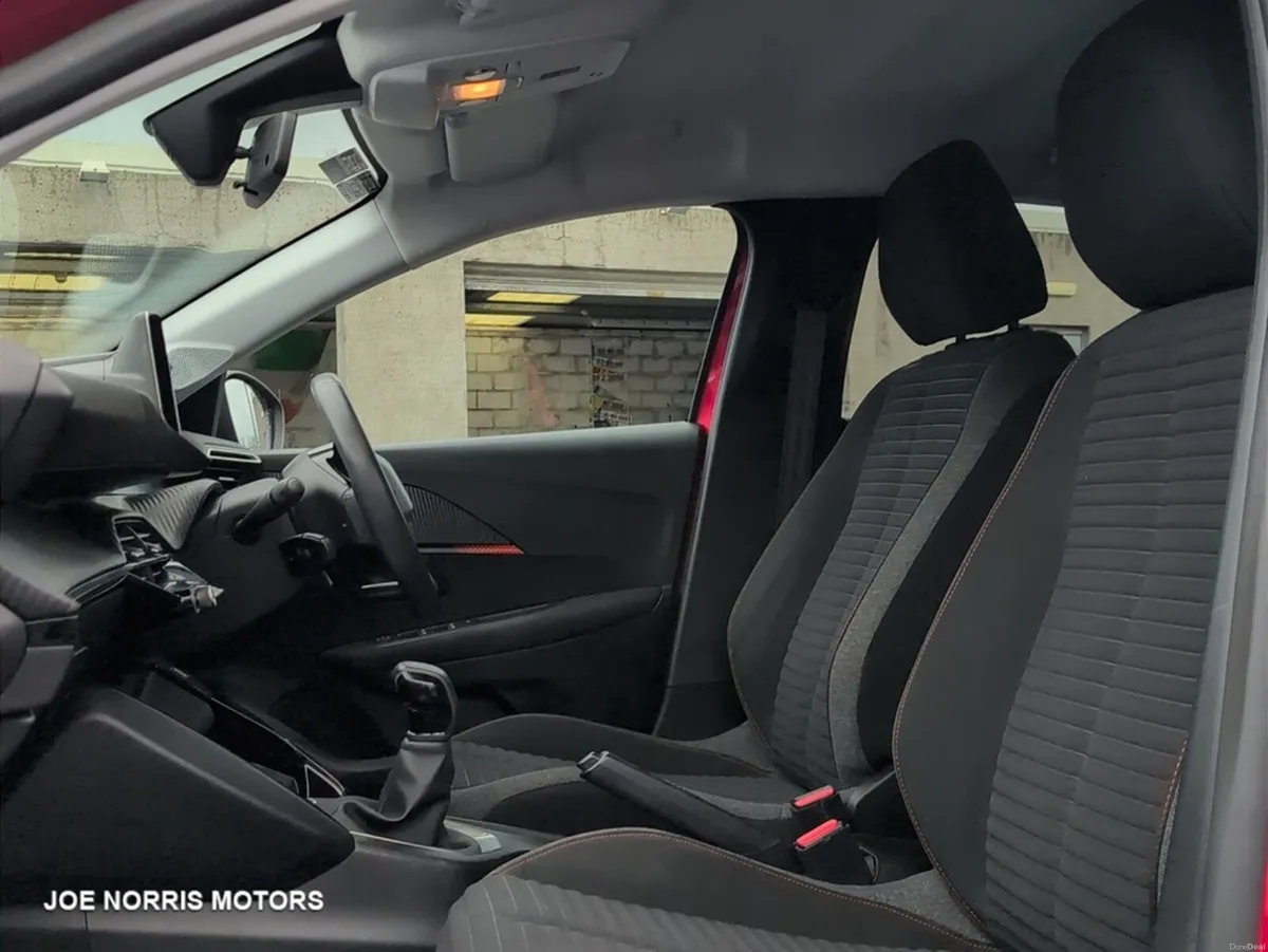 Peugeot 208 ACTIVE 1.2 75 BHP - Image 2