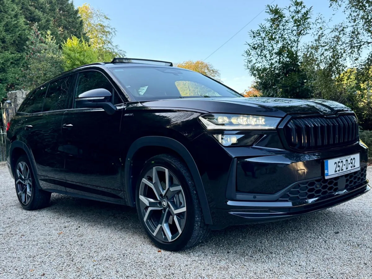 Skoda Kodiaq SPORTLINE 7 SEAT 1.5 TSI DSG *Adaptiv - Image 1