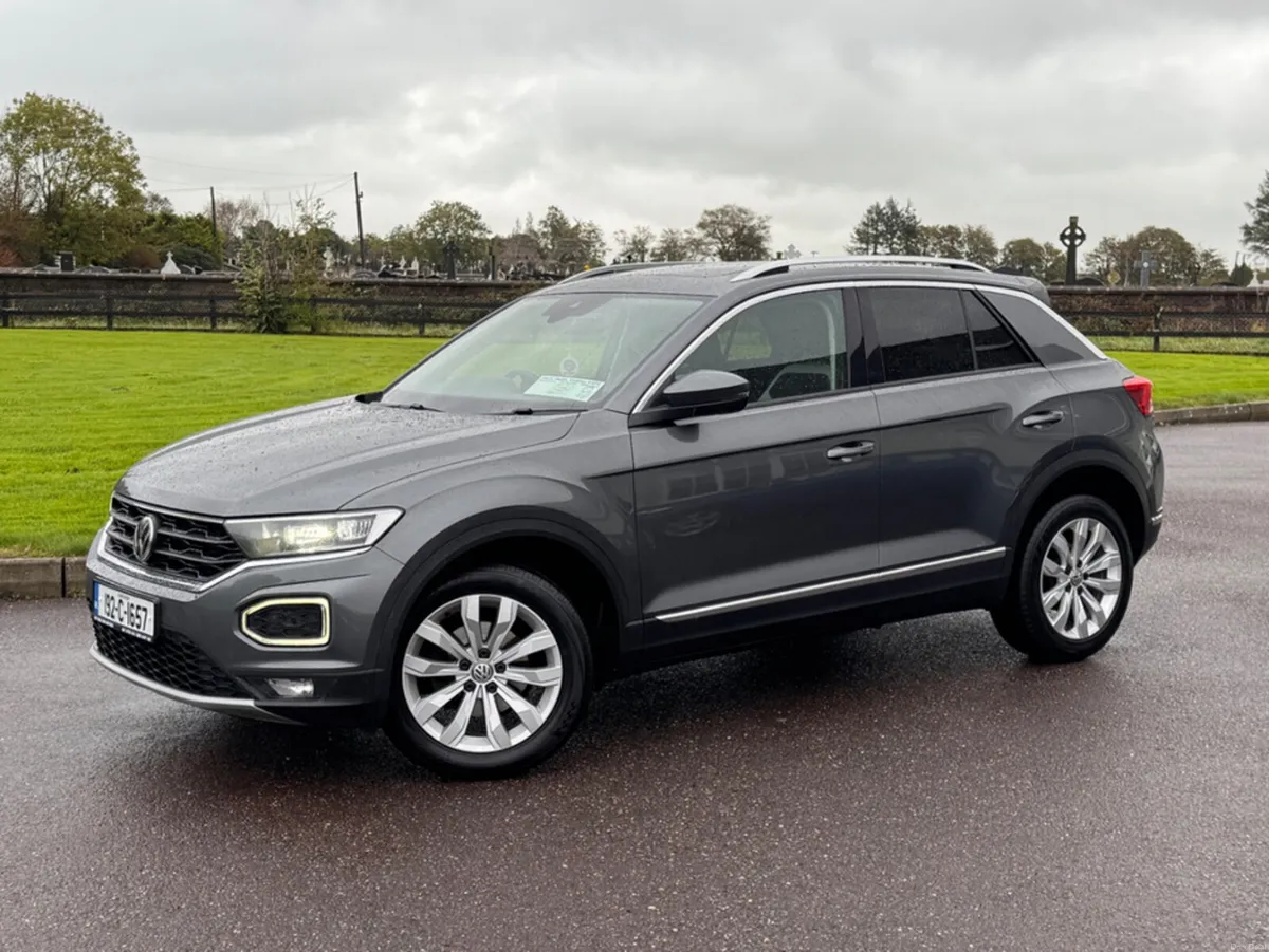 Volkswagen T-Roc SPORT HUGE SPEC 6SPEED FWD 115HP - Image 4