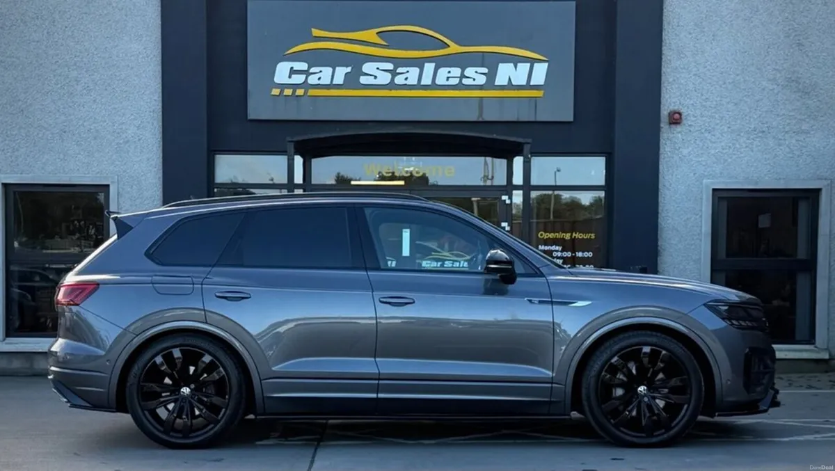3.0 TDI V6 Black Edition SUV 5dr Diesel Tiptronic - Image 3