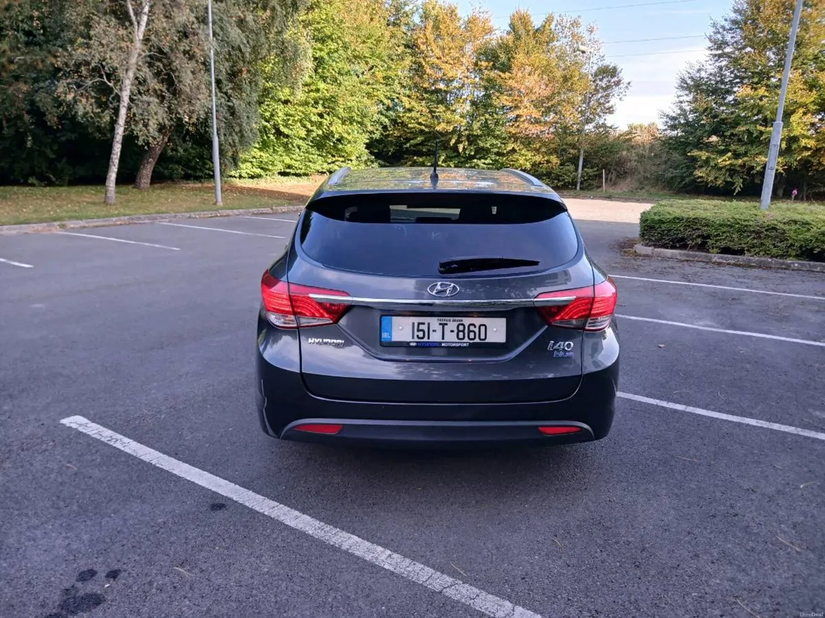 Hyundai I40 1.7Crdi Estate. Grey 6Sp Man - Image 5
