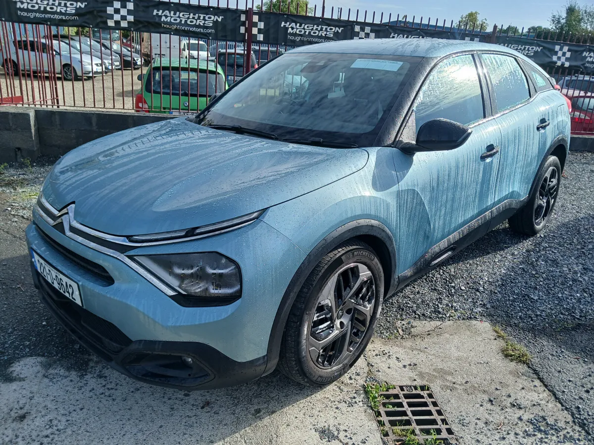 Citroen C4 2022 1.2 petrol manual - Image 1
