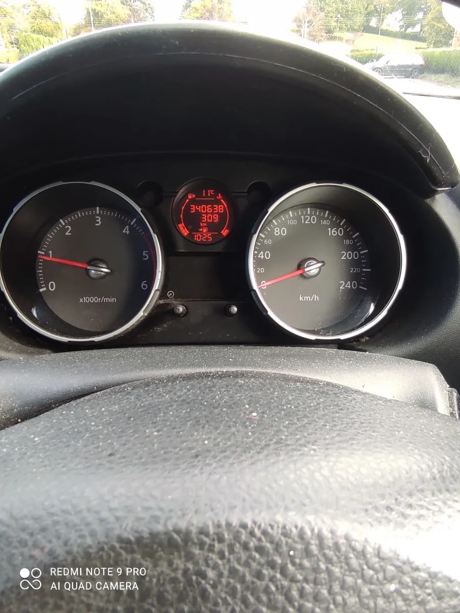 Nissan Qashqai 2009 - Image 3