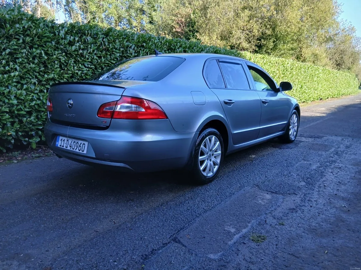 Skoda Superb - Image 3