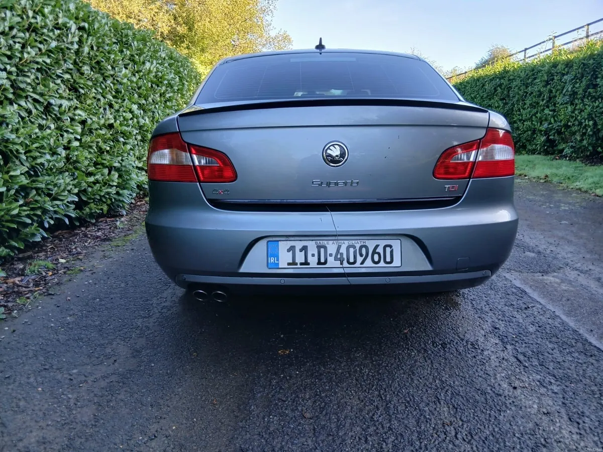 Skoda Superb - Image 2