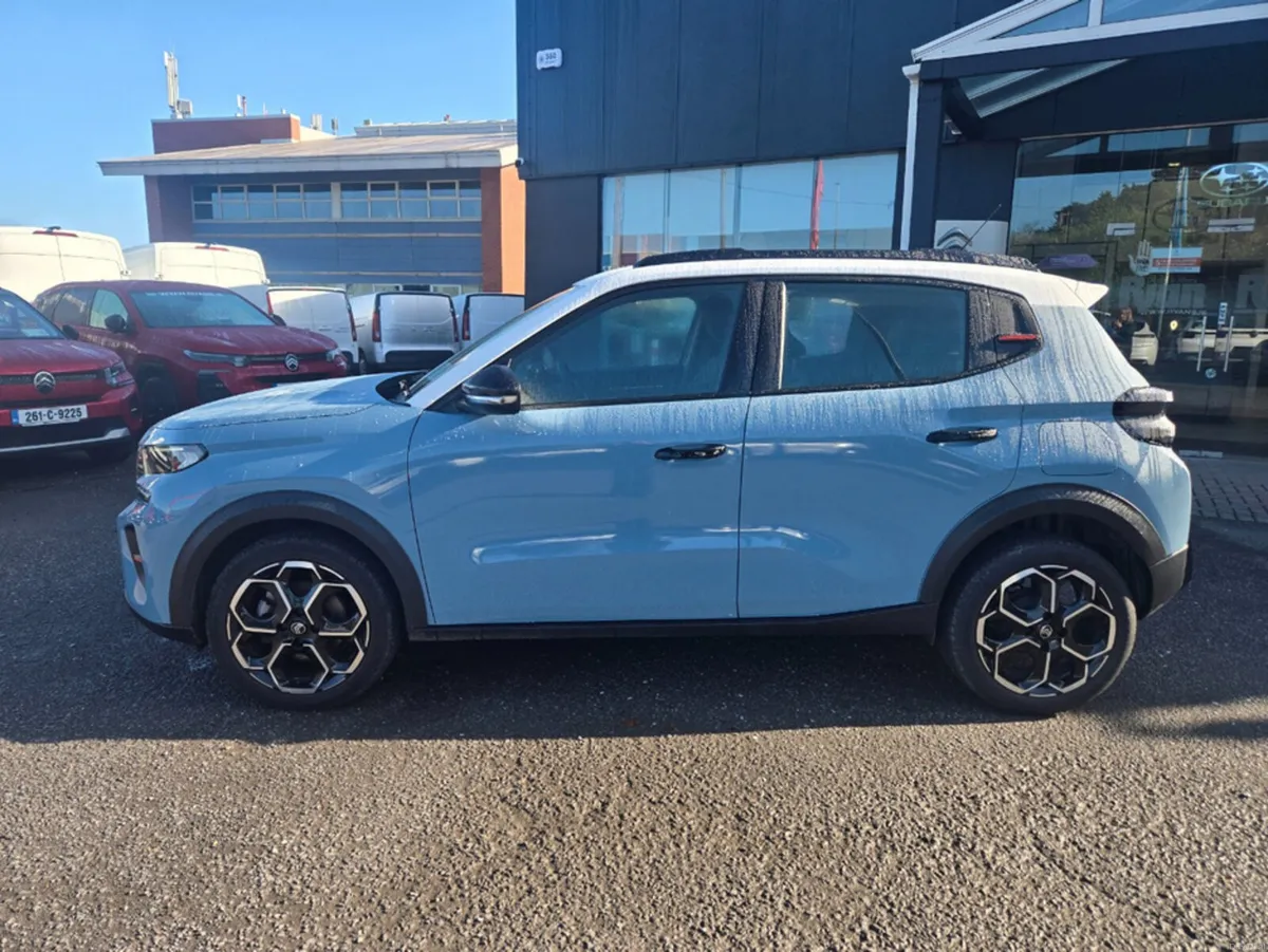 Citroen C3 PLUS PURETECH 100 MY30 4DR - Image 2