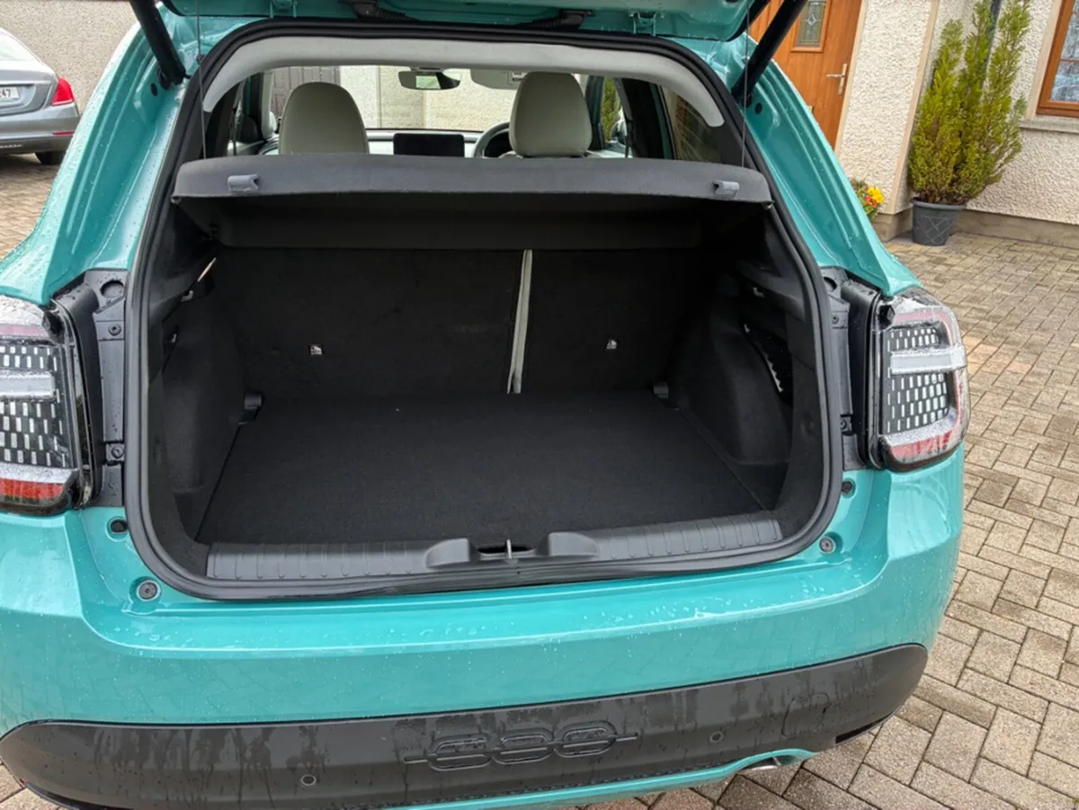 Fiat 600 LA PRIMA 1.2 100HP MHEV - Image 5
