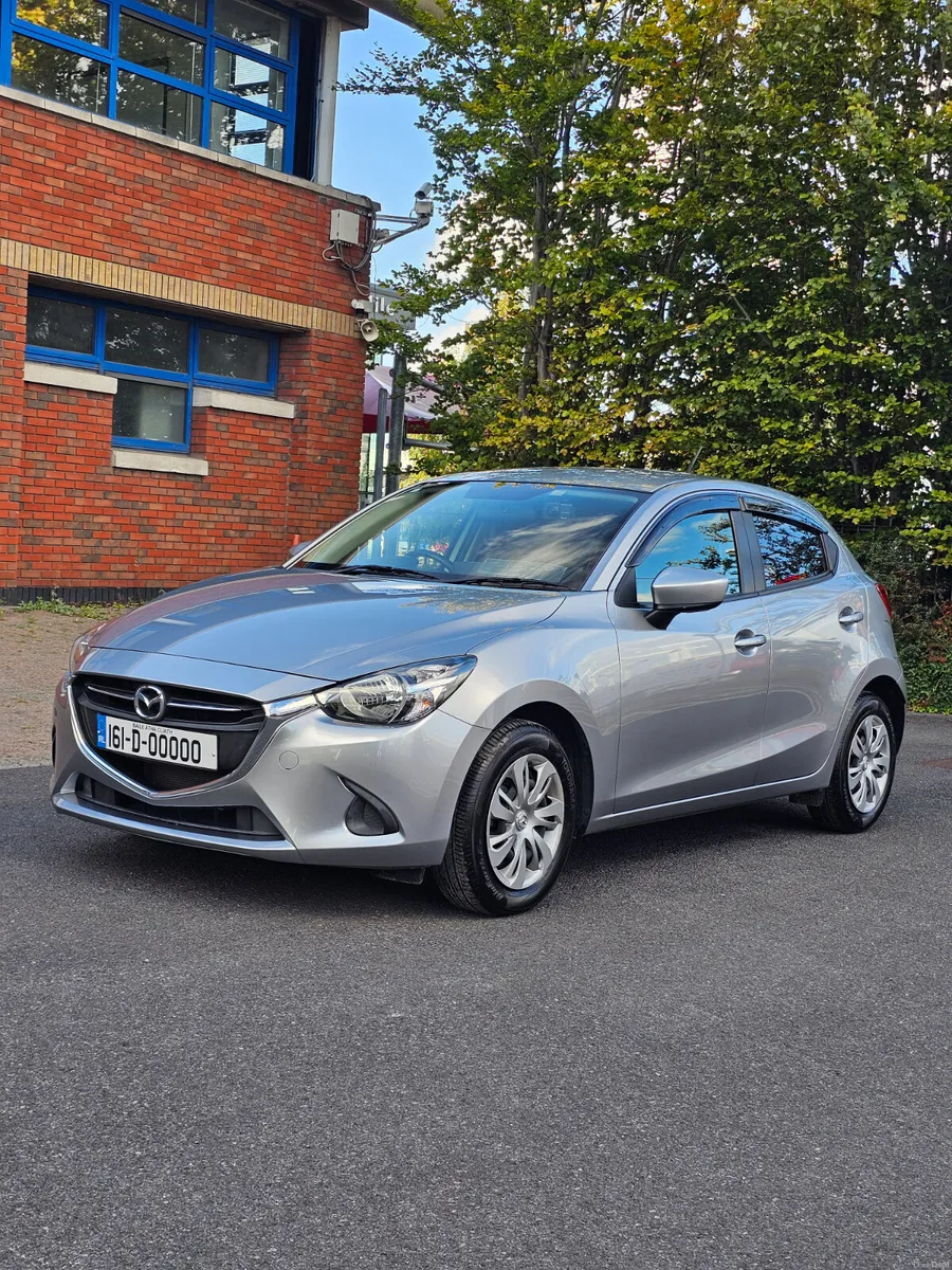 Mazda Demio Automatic 1.3 - Image 6