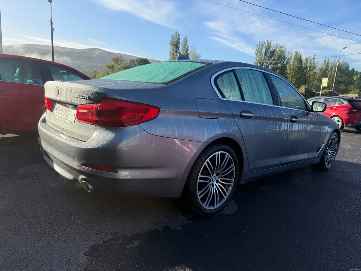 BMW 5-Series ** AUTOMATIC - Image 4