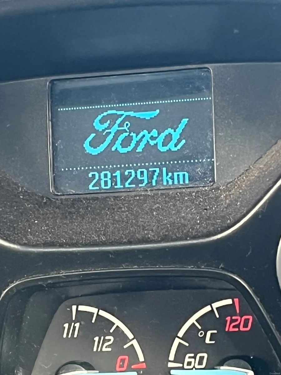 Ford Focus 2013 - Image 1