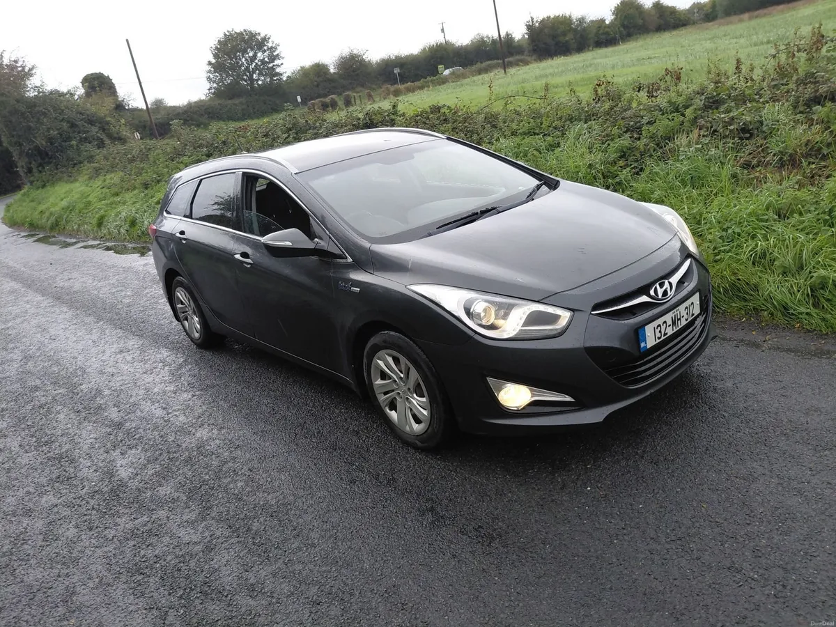 Nct today11/27,only 155kms,2 owners from new - Image 4