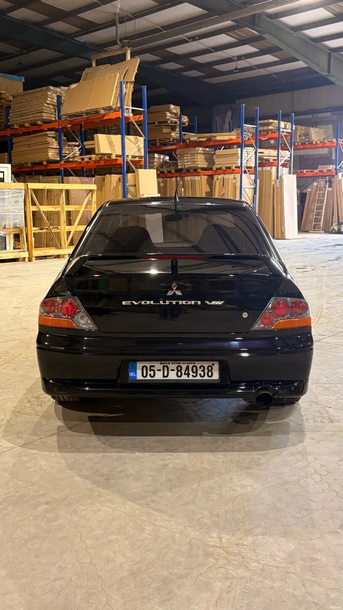 Mitsubishi Evo 8 - Image 4