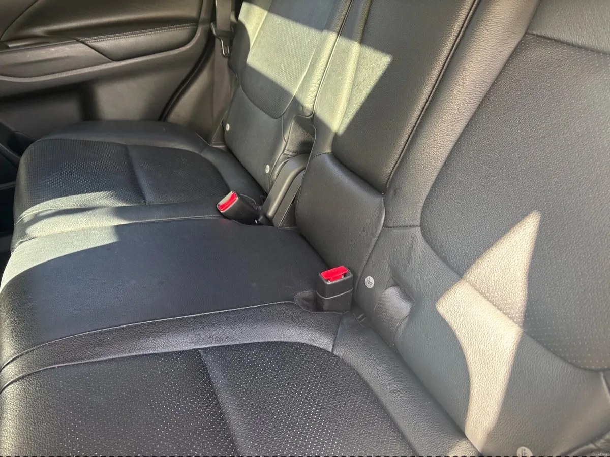 Mitsubishi Outlander 2015 - Image 6