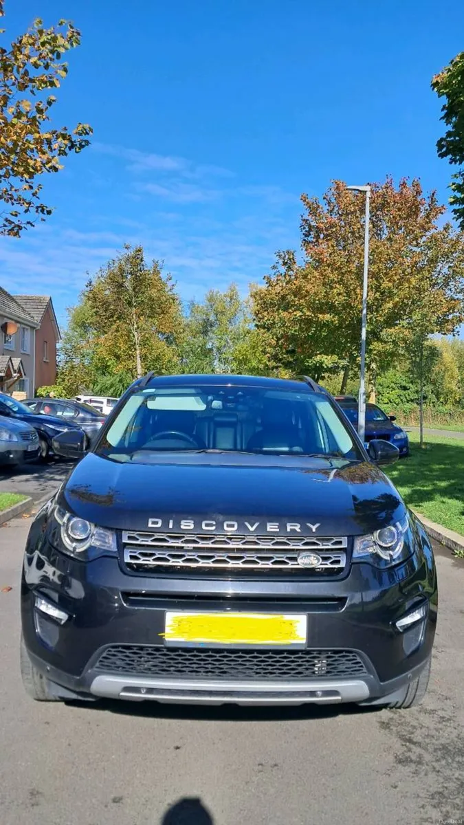 Land Rover Discovery Sport - Image 1