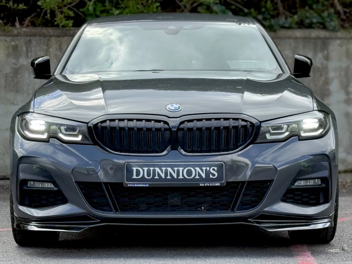BMW 3-Series 2022  M SPORT PRO EDITION - Image 3