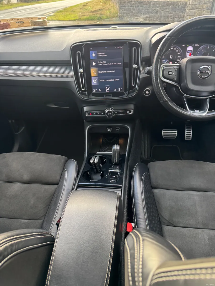 Volvo XC40 2018 - Image 6